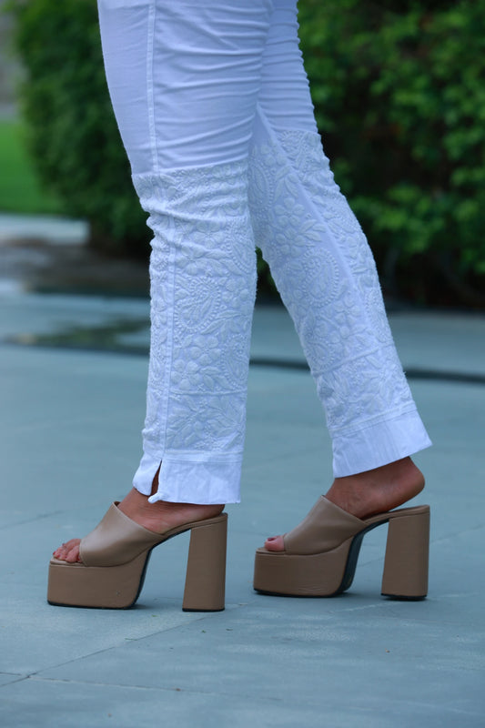 Knee Embroidery Cotton Pants With Pockets B2